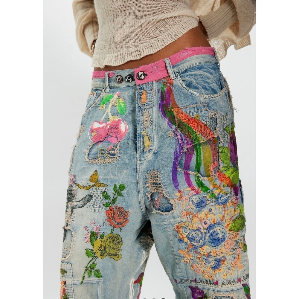 Magnolia Pearl Denim Jeans NWT Embroidered Painted Distressed Patchwork - Picture 4 of 16